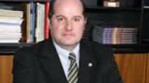 Extitular de la Escuela de Inteligencia: "No existía el ingreso de  militantes"