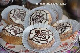 Sables Au Nestle Caramel Et Chocolat Le Sucre Sale D Oum Souhaib Gateau Algerien Facile Gateau Oriental Facile Gateau Aid Facile
