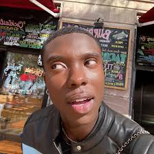 Hi 👋🏿 Been lost in Barcelona for awhile.