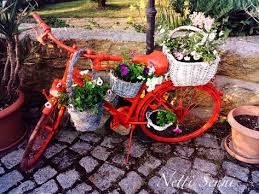 Altes Fahrrad Zum Blumenstander Umfunktioniert Deko Fahrrad Altes Fahrrad Fahrrad