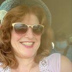 Gloria Crusan's Instagram, Twitter & Facebook