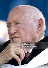 27 fotos e imagens de alta resolução de S Truett Cathy