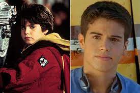 The twist is she lives in baltimore. See The Cast Of Sleepless In Seattle Then And Now