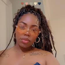 How to remove the middle part of a Stanley lid for RIT dyeing?