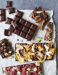 How To Make Homemade Chocolate Bars Maison Cupcake Recipe Homemade Chocolate Bars Homemade Chocolate Chocolate Bar Recipe