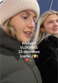 Allison Michaud's Instagram, Twitter & Facebook