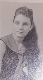 Sra. Vilma Castillo Weimar, guapísima dama Matagalpa, en esta fotografía  tiene 16 años. Fotografía cortesía de Vilma Luna Agradecemos su  colaboración.