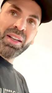 CALLEEEE CON #salypimienta 🥰🙏 lol 😂 Lourdes Stephen con la música de  Carmen DeLeon GRACIAS Astrid Rivera por el video!!