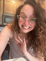 You know i don't post junk like this because honestly it makes me cringe  but it's so hard to meet woman that are into prepping and survival. My  generation is 90% self