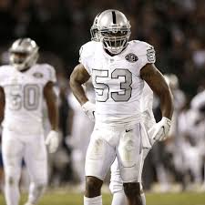 Bowman returned to san francisco headquarters to let his retirement plans known. Raiders Reportedly Made Offer To Navorro Bowman Who Is Testing The Market Silver And Black Pride