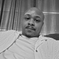 Check out this recent interview with Derek Shulman & Kerry Minnear with  Classic Album Review!