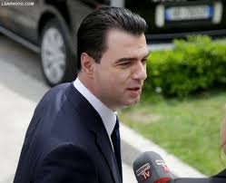 Arrestimi i kryebashkiakut të Lushnjes, reagon Lulzim Basha: Fillim i  mbarë, tani e ka radhën Edi Rama