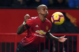 It is understood no decision has been made yet by united about whether young will be allowed to as much as i thanks ashley for his contribution here i believe it's time for him to move out from man utd. Manchester United Player Ashley Young Close To Signing New Contract Manchester Evening News