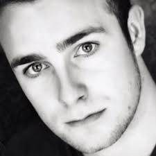 Karl Walker (@karlgraphic)