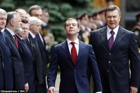 Опозиційні сили вимагають скасувати харківські угоди. Luckrada Zgadala Pro Harkivski Ugodi