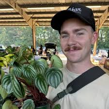 Nate Moeller (@nate.moeller.96)