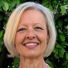 Bridgette Nicholson (@BridgetteATech)