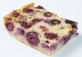 Le Clafoutis Aux Cerises Le Vrai Et Ma Version Clafoutis Aux Cerises La Cuisine De Bernard Recette Clafoutis