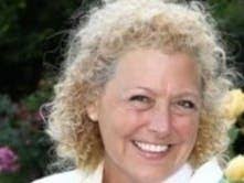 Mary Getty's Instagram, Twitter & Facebook