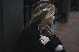 Kata kata galau » bagi kamu yang lagi patah hati, galau dan sedih karena putus cinta atau galau karena setiap malam minggu hanya berdiam sendiri dikamar tanpa pasangan. 20 Kata Kata Cinta Sedih Buat Pacar Bikin Nyesek Pilih Mana
