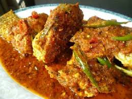 Resepi yang satu ini sangat memuaskan hati dengan rasanya yang cukup masam, manis, masin dan rasa fresh dari bawang putih dan daun. Resepi Ikan Siakap Masak Hijau Resepi Bonda