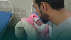 Keimanan bayi yang baru lahir. Ini Hukum Cara Dan Hikmah Adzan Di Telinga Bayi Yang Orang Tua Harus Tahu Pecihitam Org