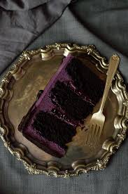 Chocolate And Blackberry Cake Three Layers Of Moist Chocolate Cake With Blackberry Jam Backberry Swiss Mer Cake Flavors Moist Chocolate Cake Halloween Cakes