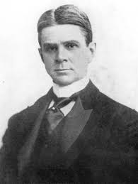 Saw professor holzel when I was a kid in 2 hrs he revolutionized my life.