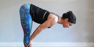 When our hamstrings get tight, it not only causes pain and difficulty moving in certain ways; Safe Stretches For Tight Hamstrings Bicycling