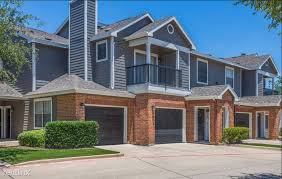 Minutes to downtown fort worth near ridgmar mall located off camp bowie near 3 bedroom home for rent at 3241 cockrell ave, fort worth, tx 76109 bluebonnet place. Fort Worth Tx Homes For Rent Homes Com