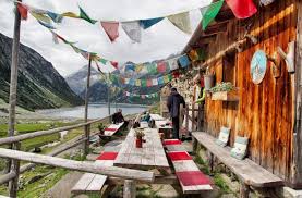Der Schonste Ort In Osterreich Klein Tibet Lilies Diary Der Alltagliche Wahnsinn Schone Orte Zillertal Reiseziele
