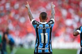 Assistir grêmio x vitória ao vivo grátis. Confira As Notas Dos Jogadores Do Gremio Na Vitoria Sobre O Inter Gremio Jornal Nh
