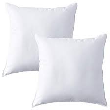 Confezioni da 12 pezzi nella misura 40x40cm, 5 pezzi nella 50x50cm e 6 pezzi nella 60x60cm. Migliori Cuscini Per Divani Scopri I 10 Piu Venduti Thunder News