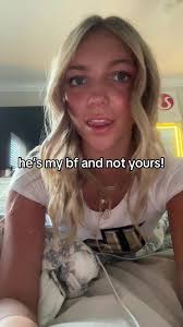 daniella (@dani.spamzzz777)’s videos with feather