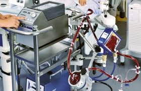 It requires a whole team of people to make it work, including intensive care doctors who specialise in ecmo, specialist nurses to be with the patient all the time, and in some cases, clinical perfusionists, who operate the ecmo machine. Northwestern Medicine Extracorporeal Membrane Oxygenation Ecmo Program Northwestern Medicine