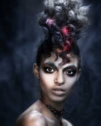 ASHLEY GAMBLE Kolekcija Savage Beauty