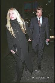 Carolyn bessette kennedy, the wife of john f. Nobody Can Wear Black Like She Did Carolyn Bessette Kennedy Carolyn Bessette Kennedy Carolyn Bessette Kennedy Style John Kennedy Jr