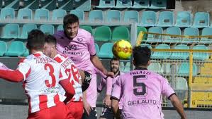 Italy serie c girone c 2020/2021 round: Palermo Via Al Girone Di Ritorno I Rosa Non Vanno Oltre Il Pari Con Il Teramo La Cronaca 1 1 La Repubblica