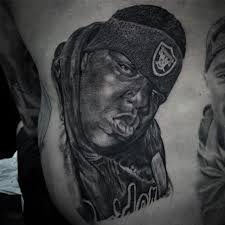 Black And Grey Tattoo Artists Edmonton Stay Far From Timid Only Make Moves When Your Hearts In It And Live The Phrase The Sky S The Limit Biggie Smalls Biggie Biggie Ink Tattoo Realistic Tattoos
