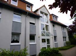 49 qm 2 zimmer, küche, bad normale raumhöhe, hell, große fenster & außenrollos einbauküche wird mit vermietet die wohnung verfügt über einen separaten eingang, abstellmöglichkeit für. 2 Zimmer Wohnung Zu Vermieten Johann Heinrich Schroder Strasse 12 31832 Springe Hannover Kreis Mapio Net