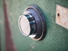 The Best Small Safes For Your Home Or Office Small Safe Survival Survival Bow