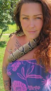 Hey guys this is my 3 year old children's python, Sven. I am a bit worried  about him because he hasn't eaten for the last 3 weeks or so. I am about