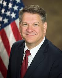 Timothy Shea's Instagram, Twitter & Facebook