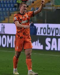 Football statistics of matthijs de ligt including club and national team history. Matthijs De Ligt