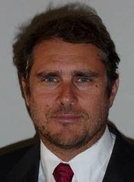 Andrew Hooton's Instagram, Twitter & Facebook