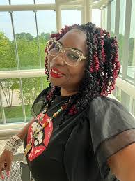 Jacqueline Jasmin's Instagram, Twitter & Facebook