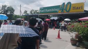 Batu pahat (jawi:باتو ڤاهت) merupakan sebuah daerah di johor, malaysia. Kari Kambing 40 Hari