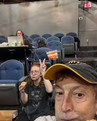 Unicorn Theatre (@unicorntheatrekc) • Instagram photos and videos