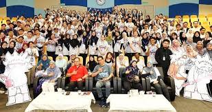 Senarai program asasi yang ditawarkan di ipta/ua lepasan spm. Minat Pelajar Bumiputera Terhadap Sains Rendah
