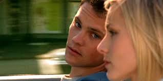 Veronica Mars: 10 Unanswered Questions the New Season Can Answer